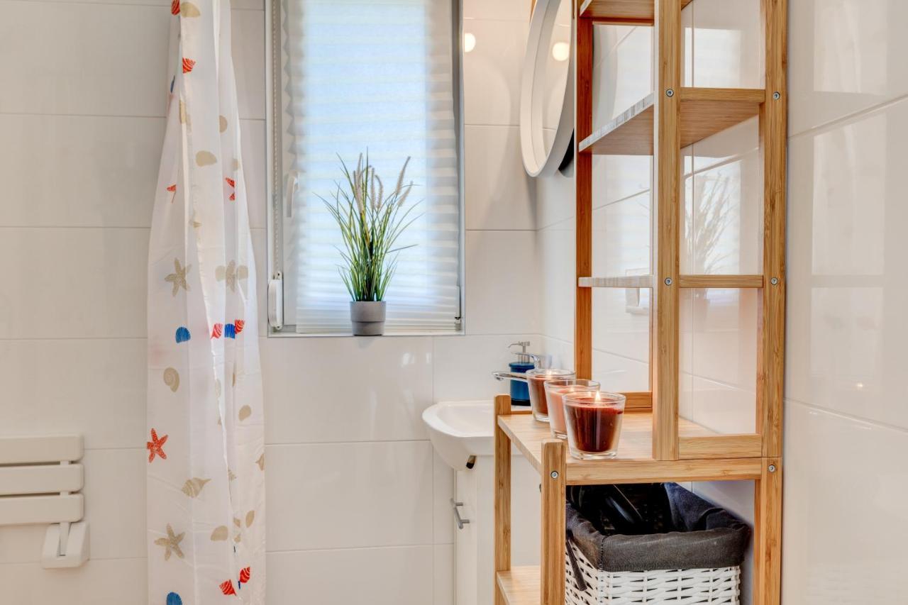 Apartamenty Na Fali - Morski , Blekity , Marynarski Pobierowo Exterior foto